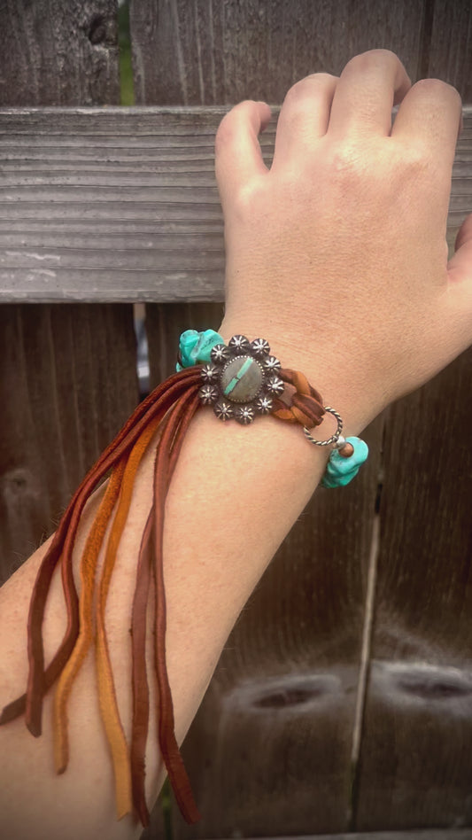 Turquoise bead and button bracelet